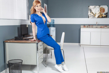 2018-09-11 DoctorAdventures.com - Lauren Phillips (Stress Test Sex)/0013.jpeg