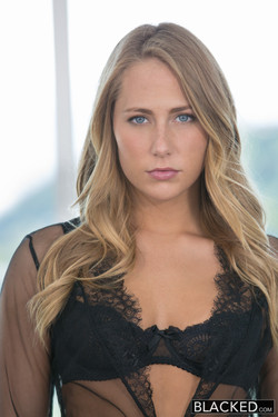 Blacked - Carter Cruise, Riley Reid - Obsession Chapter 4 - Picset/1_005.jpg