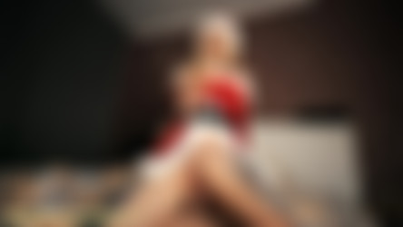 Ivy Skye/Ivy Skye horny santa makes a present for YOU!.mp4