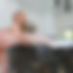 anna_claire_clouds_zac_wild_4k.mp4