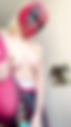 Astolfitoliz. LizyhS/fansly/LizyhS (19).mp4