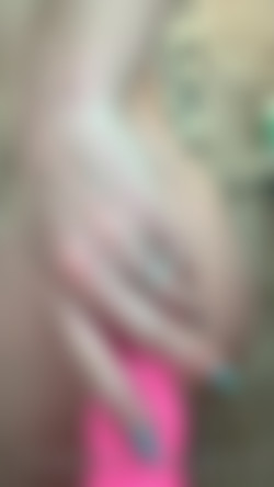 Sweet Vickie/[OnlyFans.com] sweetvickie-04-04-2021-2073801340-thought-maybe-you-might-want-to-see-me-have-some-fun-in-the-shower.-there-s-two-videos-b.mp4