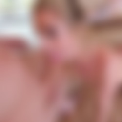 cheerleader_kait_jules_jordan_zac_wild_4k.mp4